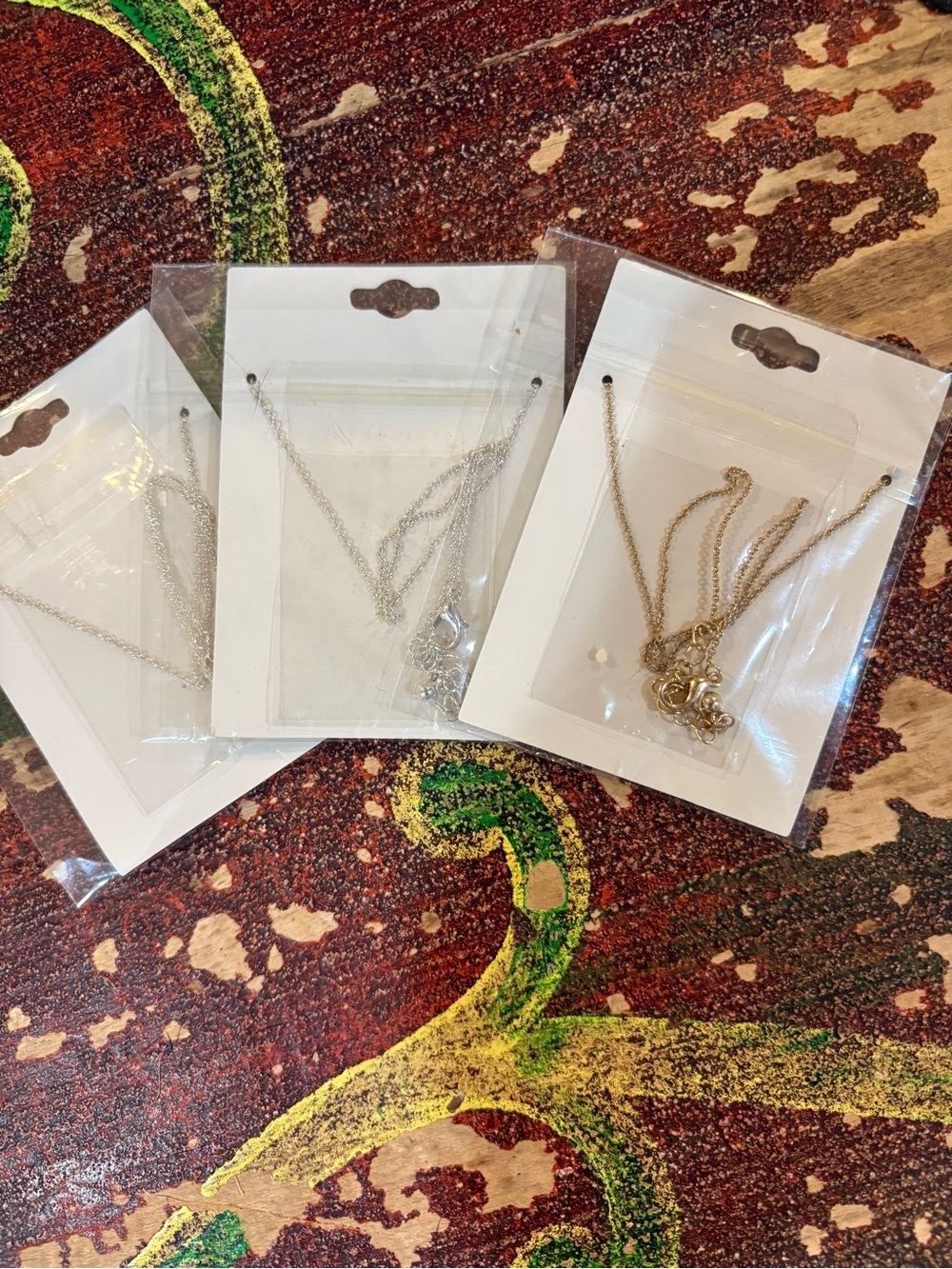 ▪️Mini Charm Necklaces - Bundle - Picture 5 of 5